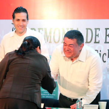 Entrega de Chequeras Programa Escuelas de Calidad